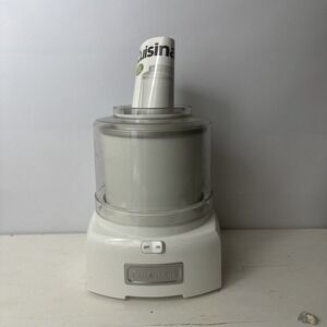 Cuisinart Frozen Yogurt, Ice Cream & Sorbet Maker 1½ qt, White Ice Cream maker